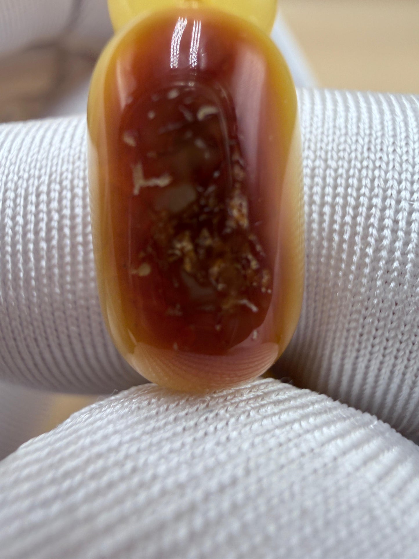 مسباح كهرمان بلطيقي حر
قَصّة برميلي Natural Baltic Amber Misbaha
Barrel cut