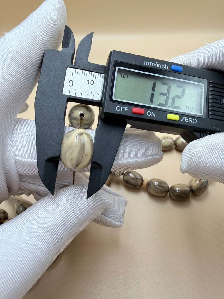 Sandalus Misbaha (Chernobyl-style), with 500-grade silver tassel