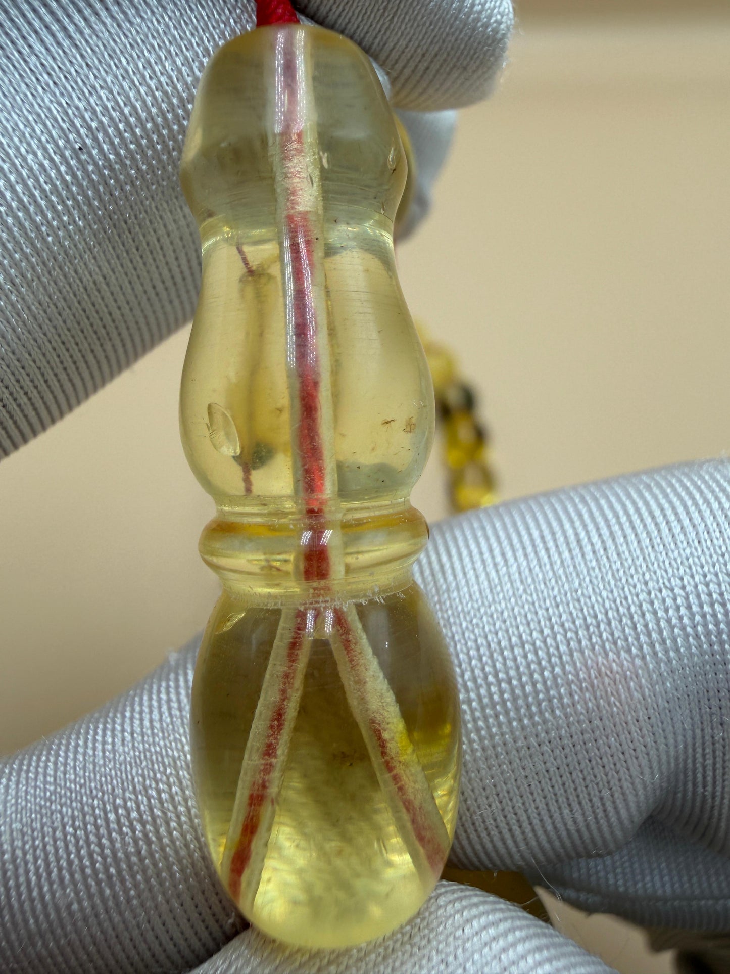 مسباح كهرمان حشري كاريبي، بخراطة مميزة، قصة بيض حمام.Caribbean Insect Amber Misbah