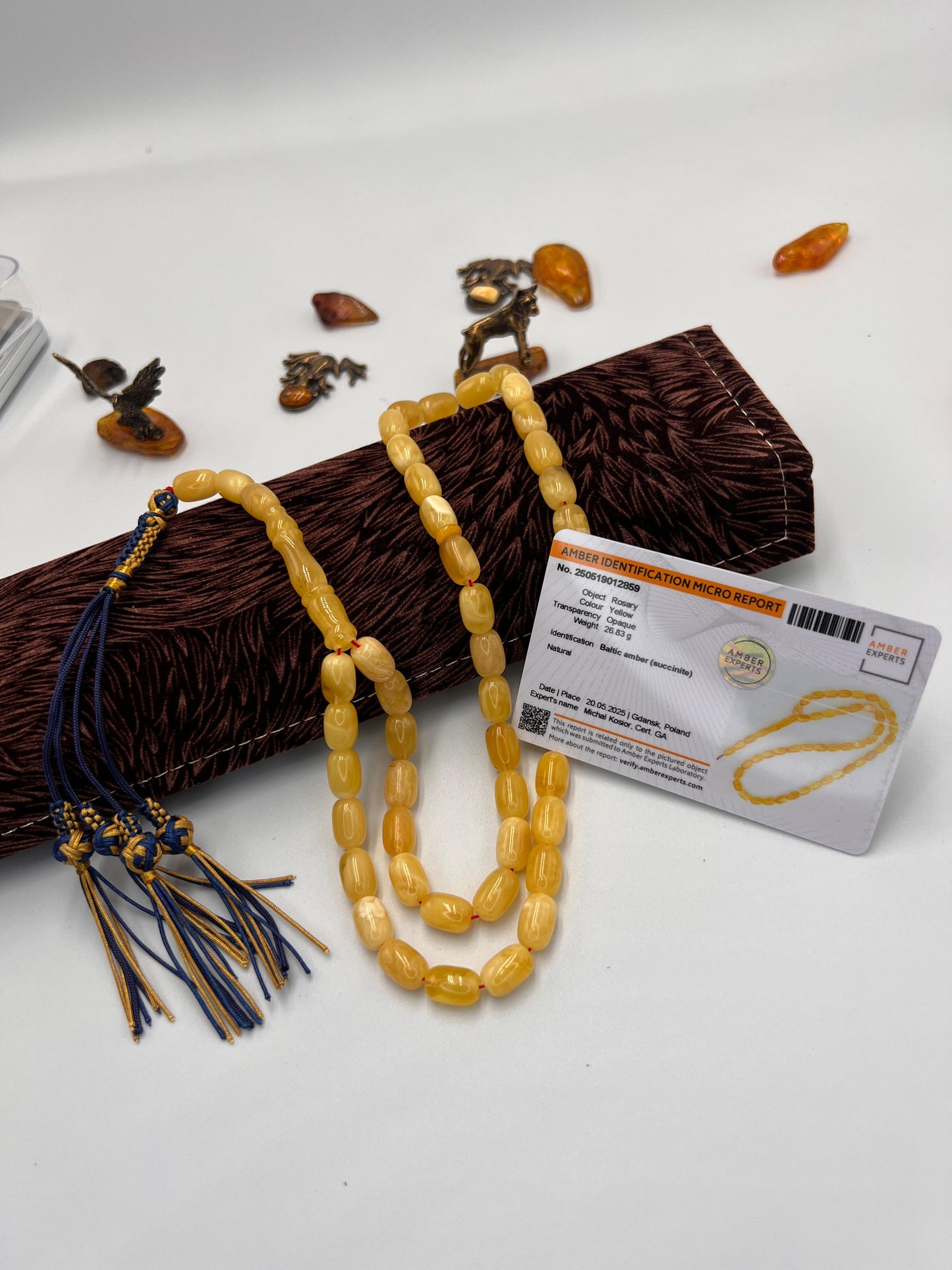 مسباح كهرمان بلطيقي حر مع شهاده Baltic amber rosary with certificate