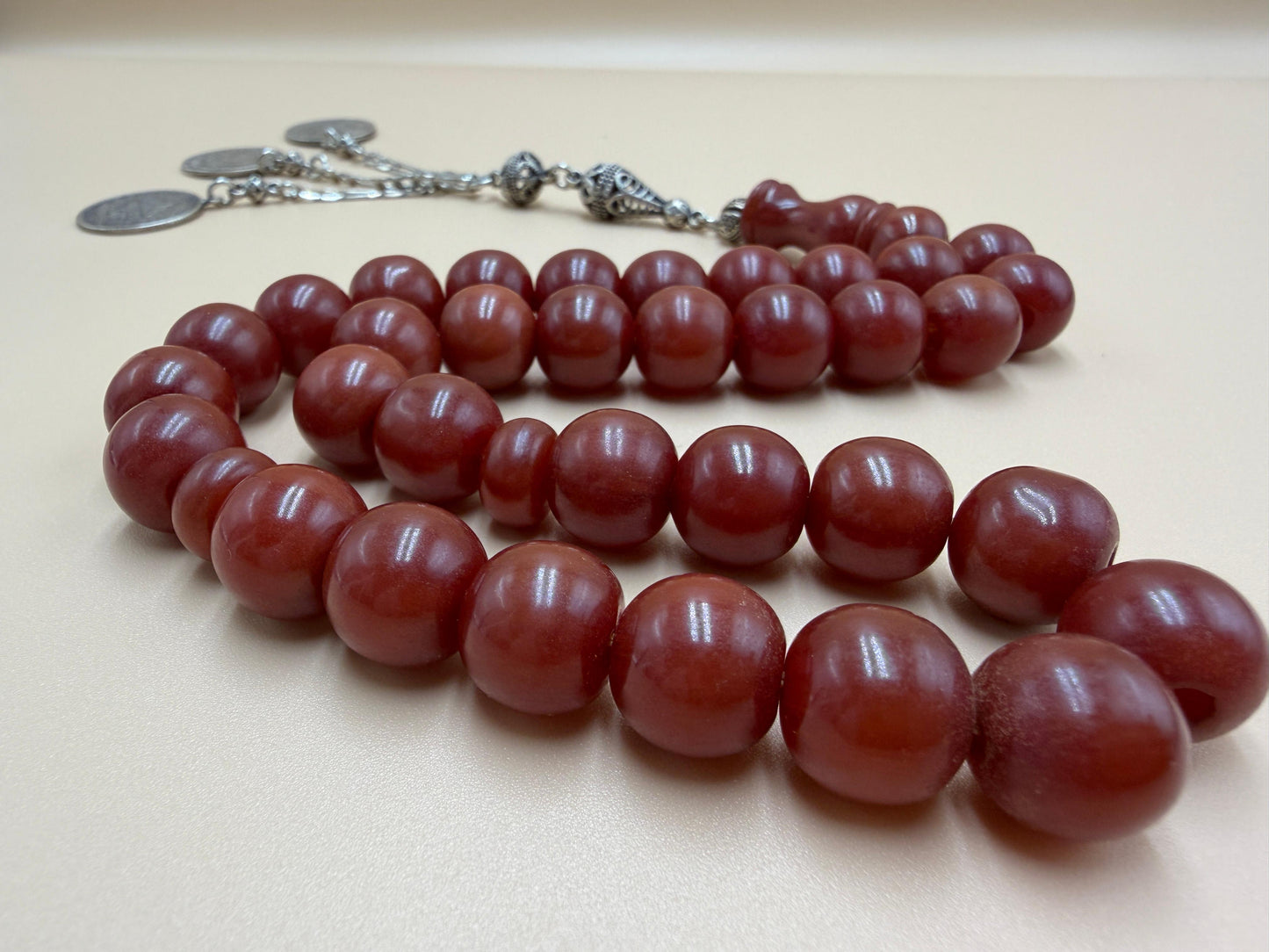 مسباح سندلوس مسكي، خراطة أبو يوسف الجزرة،
Musk Sandalwood Misbah, Carved by Abu Yusuf Al-Jazrah