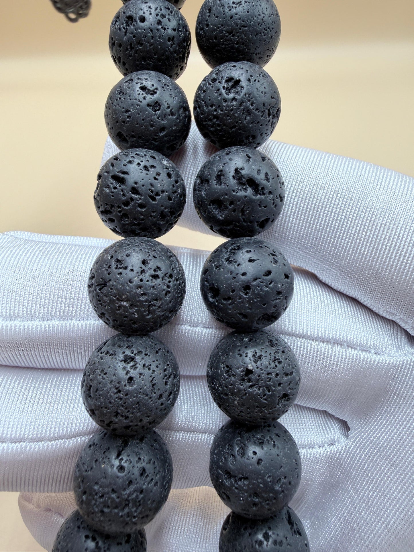 مسباح حجر بركاني نوادر
Rare Volcanic Stone Misbaha