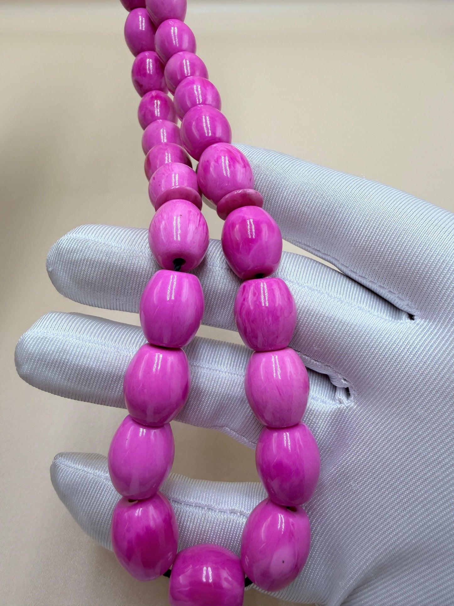 مسباح بولنك
لون مميز – نوادر
Polink Misbaha
Distinctive color – Rare piece