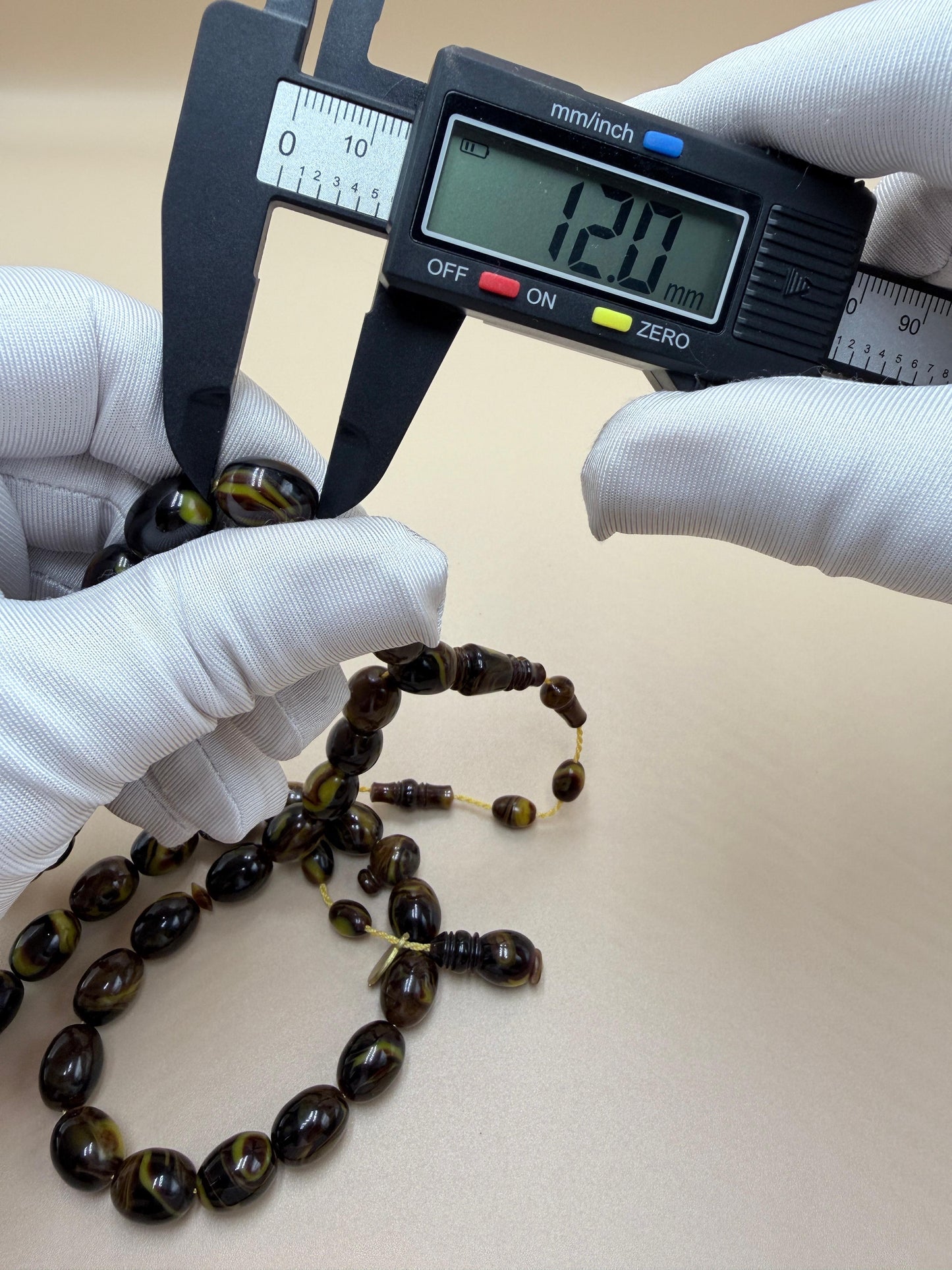 مسباح سندلوس صب جديد مميز.

Distinctive New Sandalus Misbah.