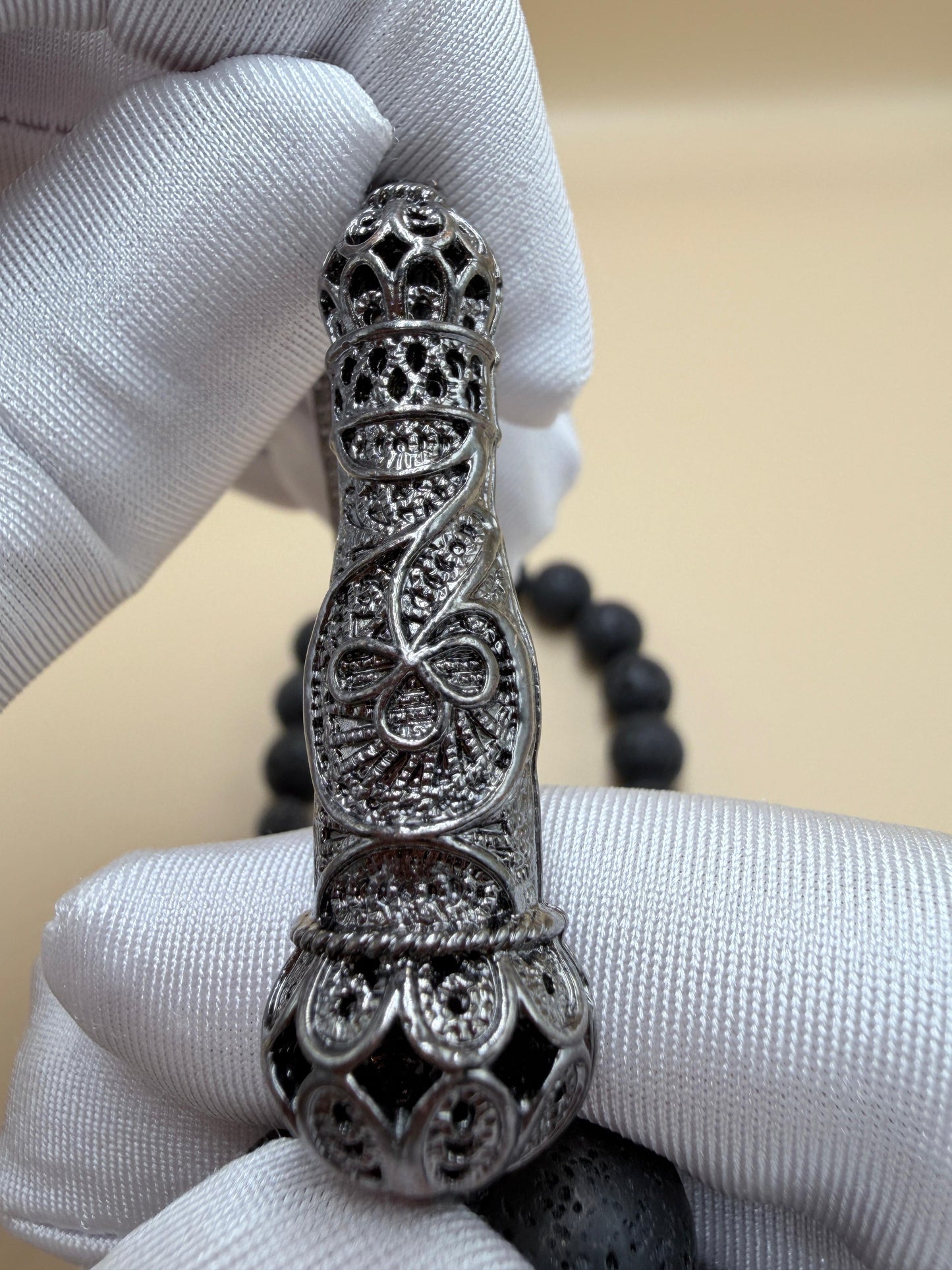 مسباح حجر بركاني نوادر
Rare Volcanic Stone Misbaha