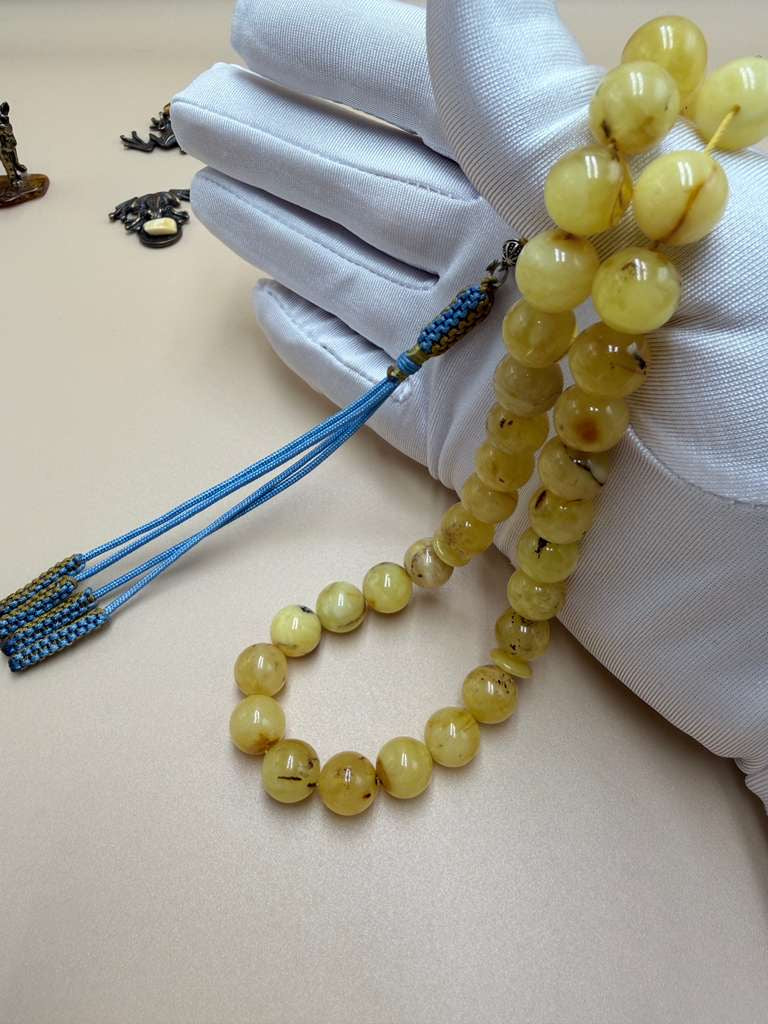 مسباح كهرمان شوائبي كفيه  Amber Misbaha, “Shwaybi Kafih” style