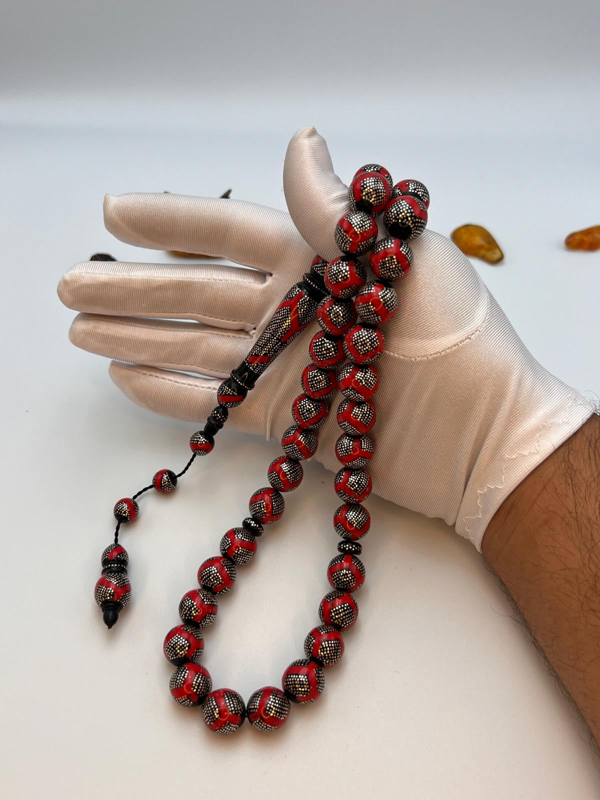 يسر بحر احمر حجم جامبو تطعيم فضة و مرجان Jumbo Red Sea Yusr Misbaha, inlaid with silver and accented with natural coral spacers.