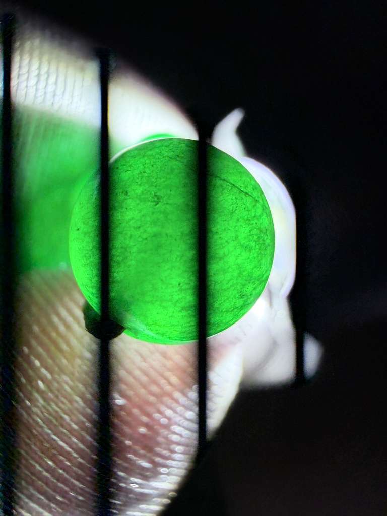 مسباح من حجر اليشم (الجاد)، كفيّه.
Jade Stone Misbah (Handcrafted), Palm-Sized