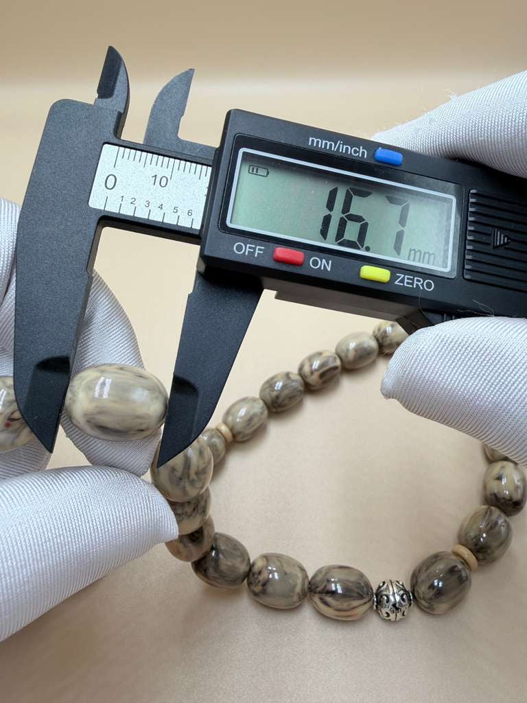 Sandalus Misbaha (Chernobyl-style), with 500-grade silver tassel