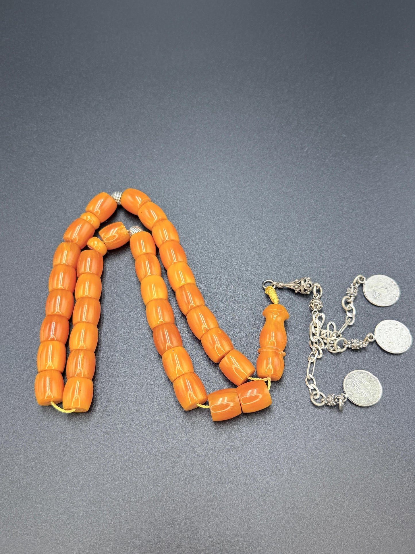 مسباح سندلوس مسكي، صنعة مرتبة ورائحة مميزه
Musk Sandalus tasbih