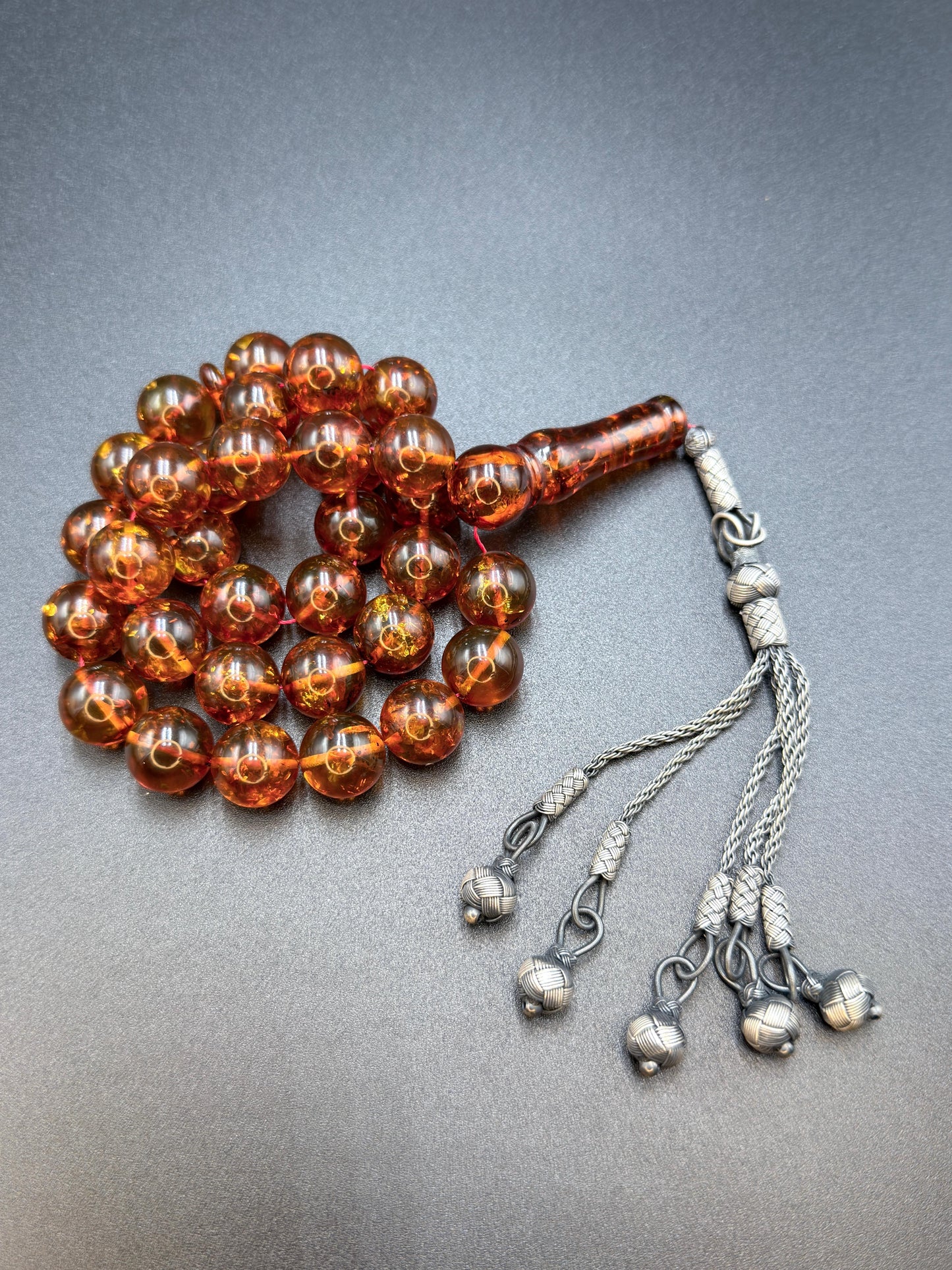 مسباح كهرمان روسي عطش مع شرابه طربزون فضه Russian Amber (Thirst/Atsh) Misbaha, عيار ١٠٠٠