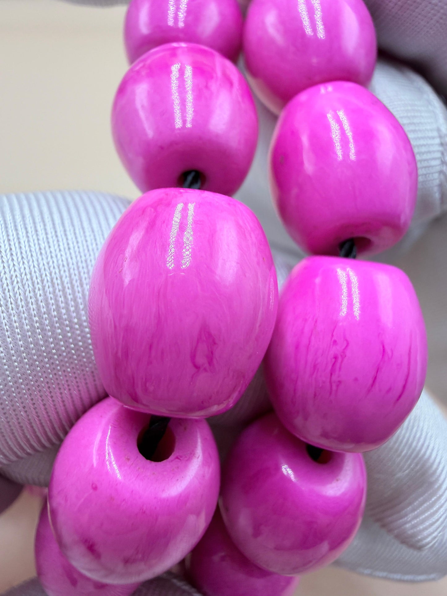 مسباح بولنك
لون مميز – نوادر
Polink Misbaha
Distinctive color – Rare piece