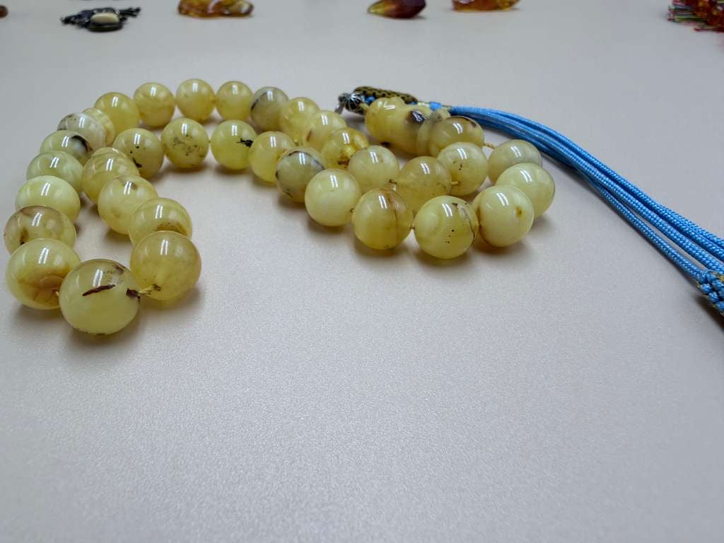 مسباح كهرمان شوائبي كفيه  Amber Misbaha, “Shwaybi Kafih” style