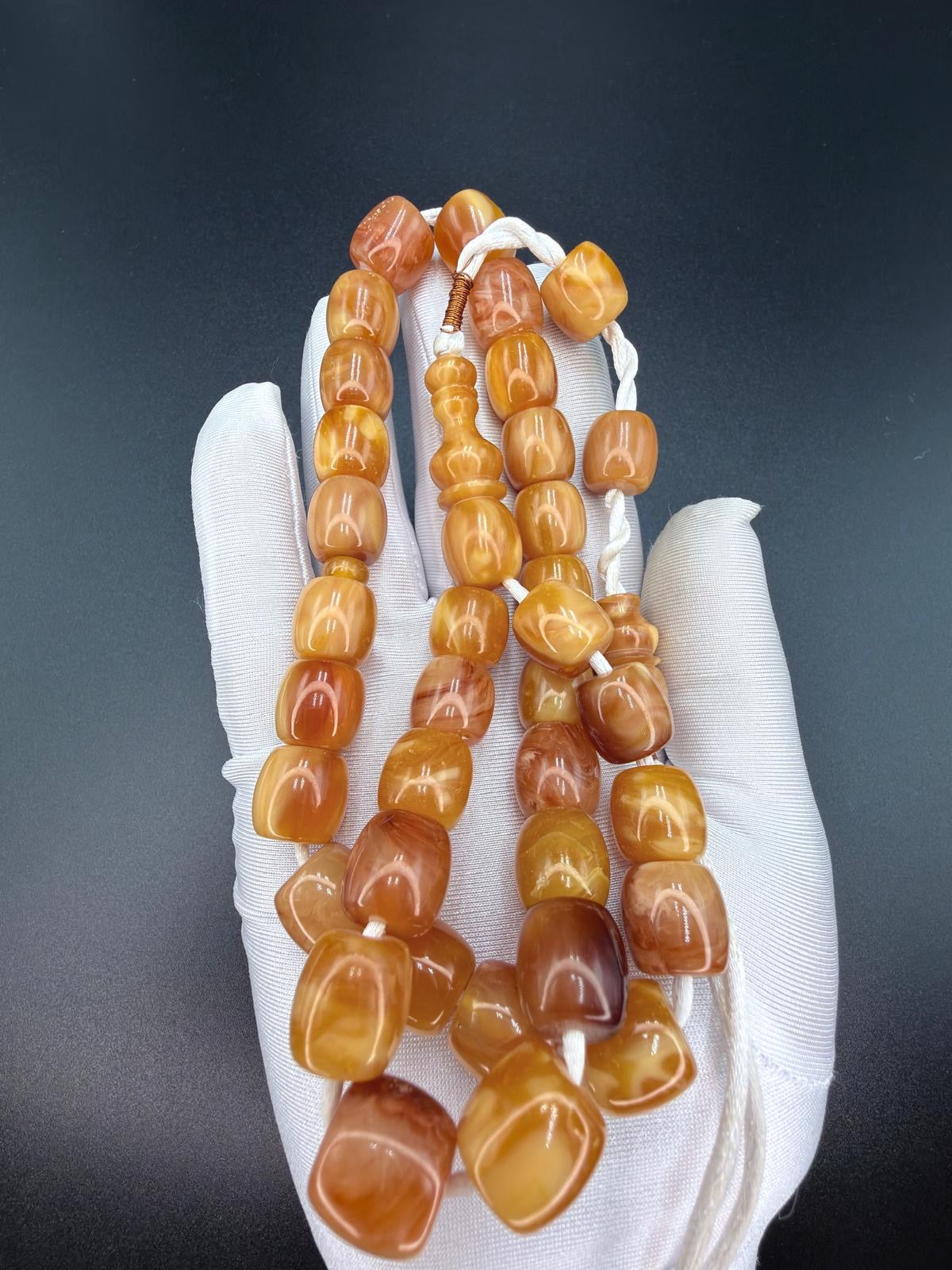 مسباح سندلوس 
Sandalwood tasbih