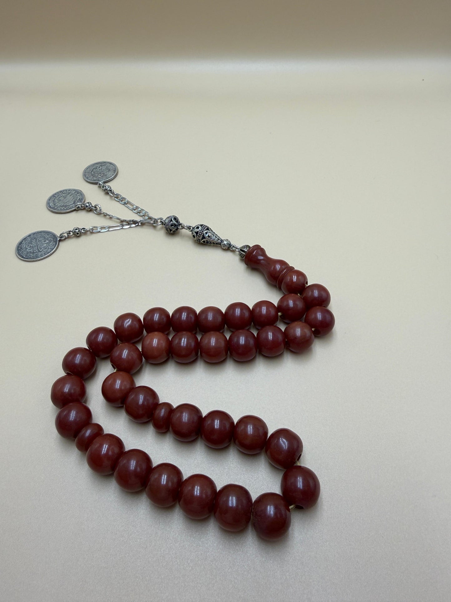 مسباح سندلوس مسكي، خراطة أبو يوسف الجزرة،
Musk Sandalwood Misbah, Carved by Abu Yusuf Al-Jazrah