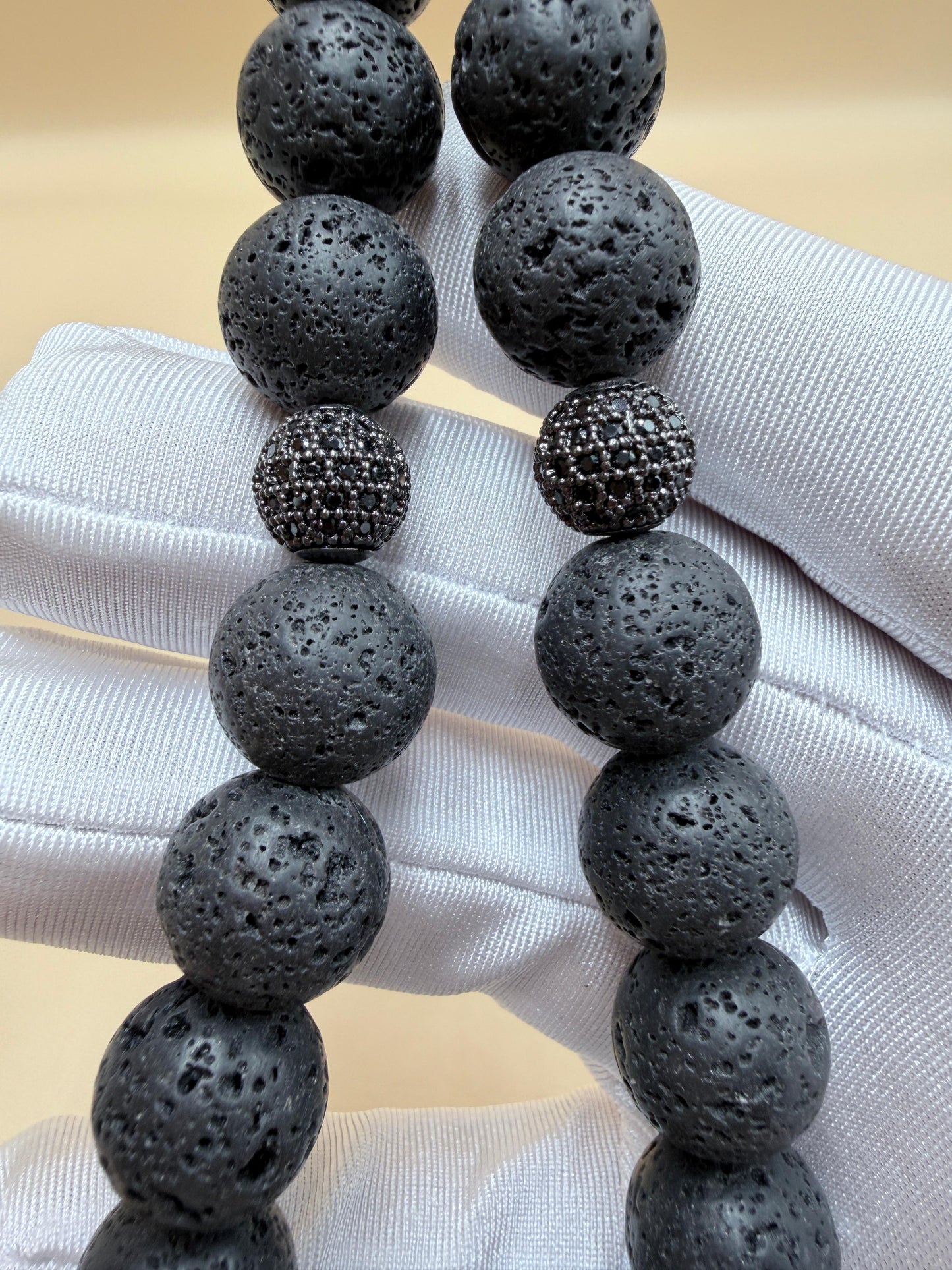 مسباح حجر بركاني نوادر
Rare Volcanic Stone Misbaha