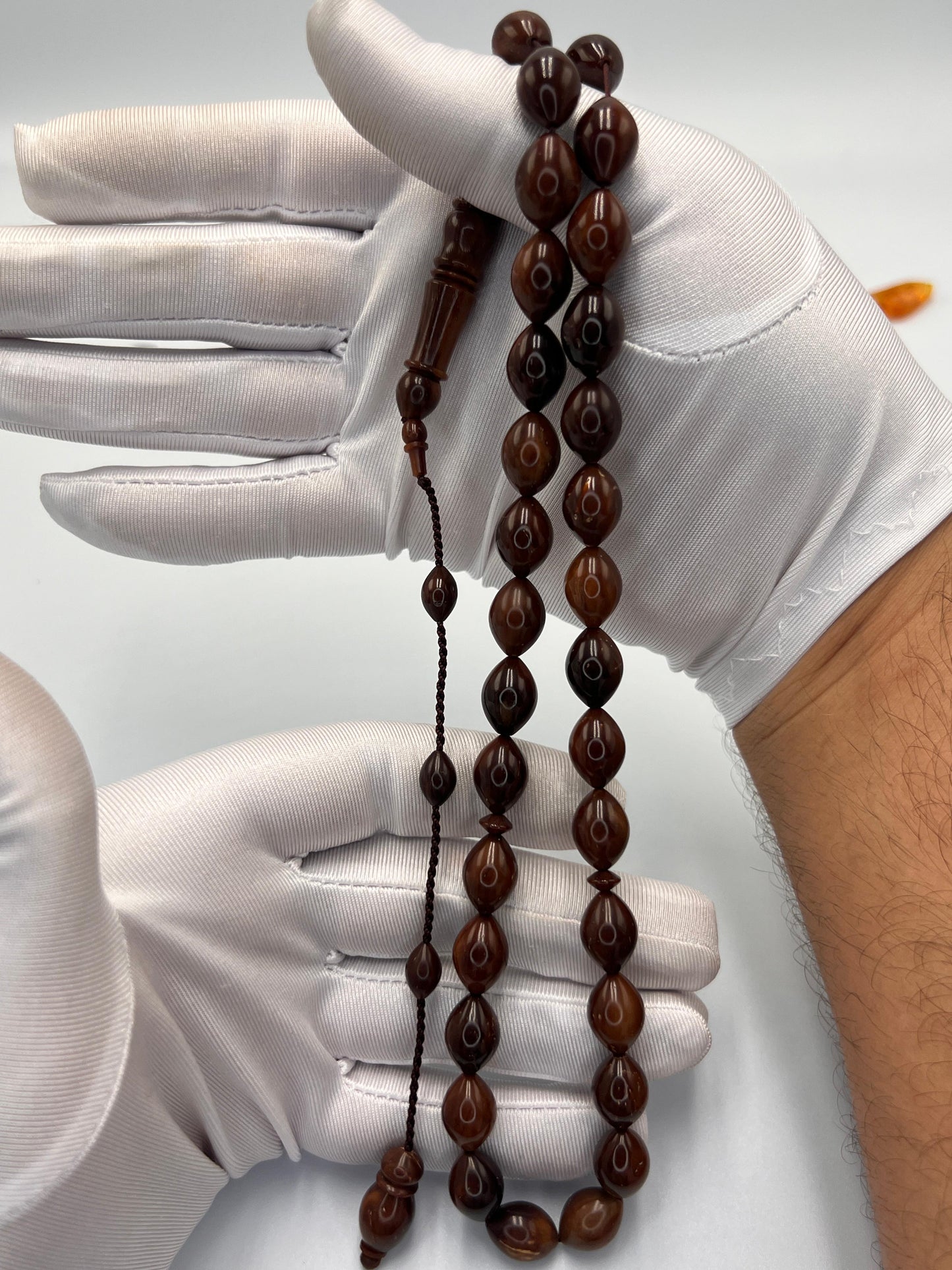 مسباح من ثمره الكوك نارجين