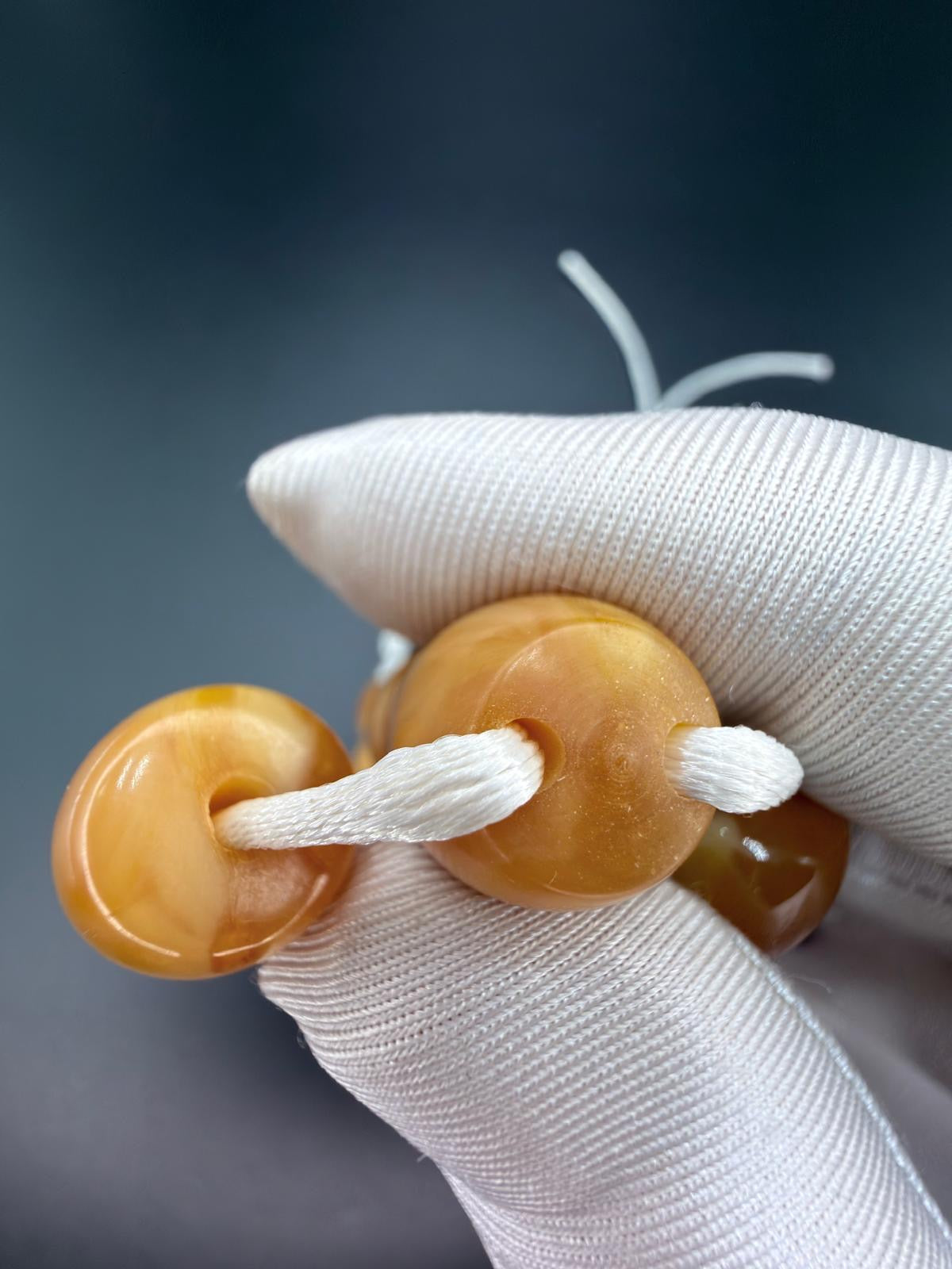 مسباح سندلوس 
Sandalwood tasbih